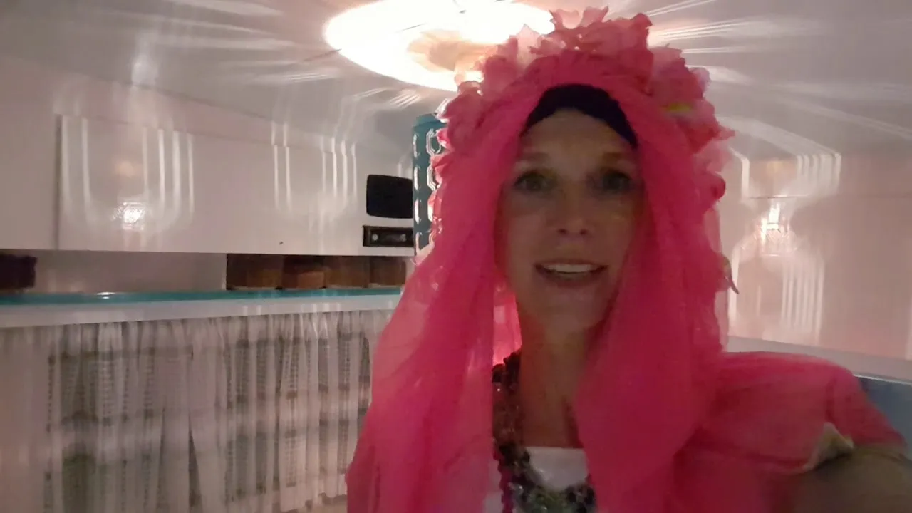 Video: Liefde gaat door de maag.... Een vrijgezellenfeest in Marknesse